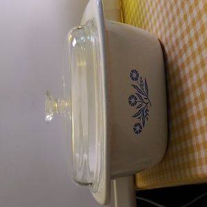 Corningware Dutch oven